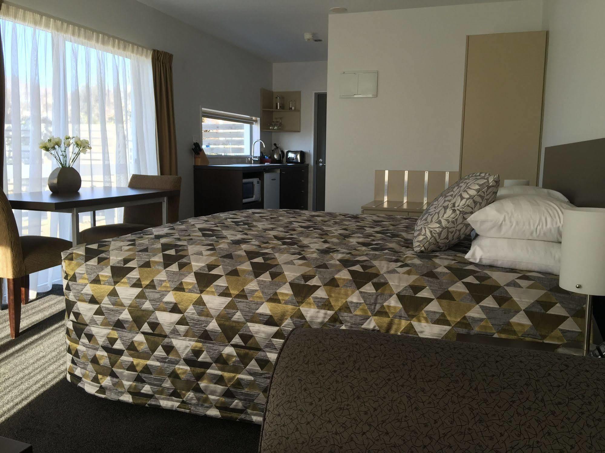 Airport Delta Motel Christchurch Exteriör bild